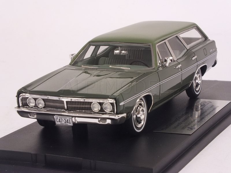 Ford Galaxie Station Wagon 1970 (Ivy Green) by goldvarg