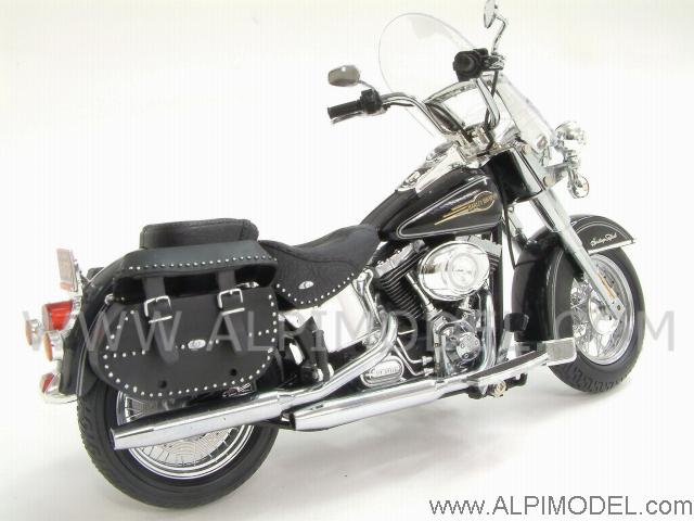 Harley Davidson  FLSTN Heritage Softail  Classic (Vivid Black) - highway-61