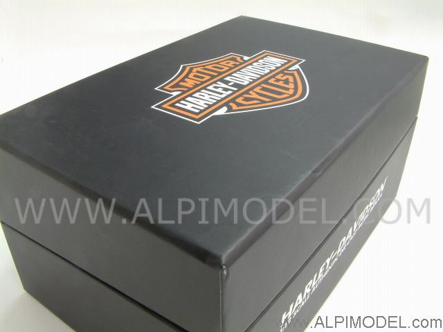Harley Davidson  FLSTN Heritage Softail  Classic (Suede Blue Pearl/Vivid Black) - highway-61