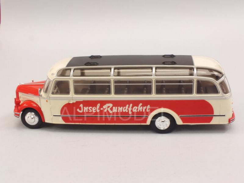 Borgward BO 4000 Bus 1952 Insel Rundfahrt - ixo-models