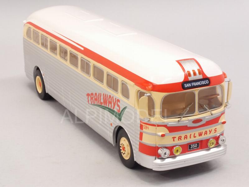 GMC PD 3751 Trailways Bus 1949 - ixo-models