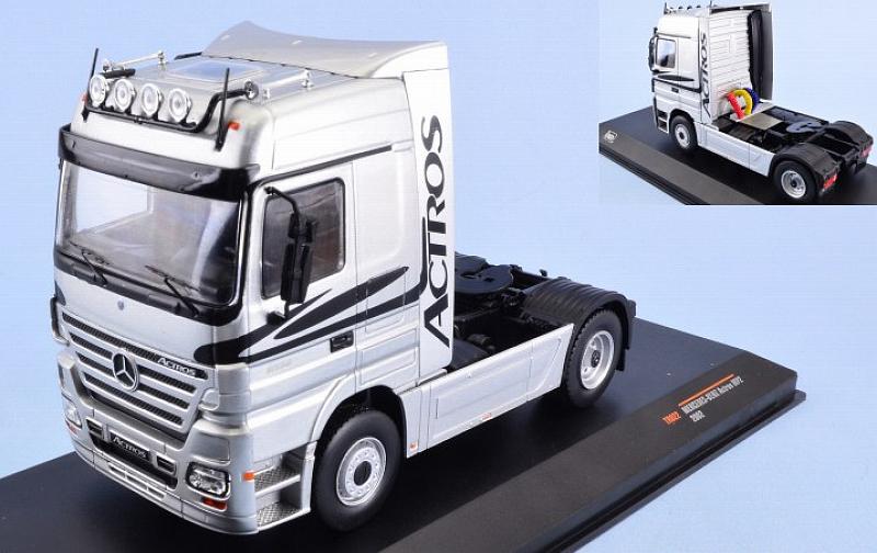 Mercedes Actros MP2 2002 (Silver) by ixo-models