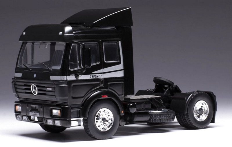 Mercedes SK II 1850 Truck 1994 (Black) by ixo-models