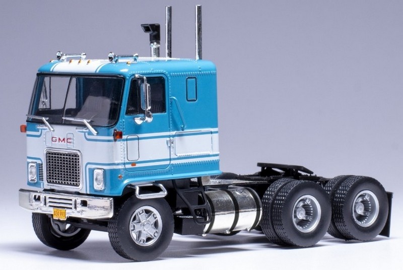 GMC Astro 95 Trck 1970 (Blue/Whit) by ixo-models