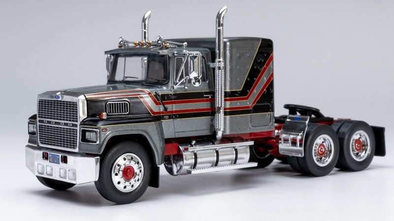 Ford LTL 9000 1978 (Grey) by ixo-models