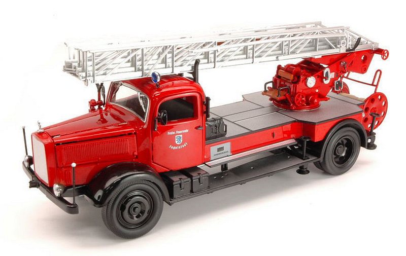 Mercedes L4500F 1944 (Fire Truck) by lucky-die-cast