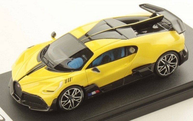 Bugatti Divo (Glossy Yellow) by looksmart