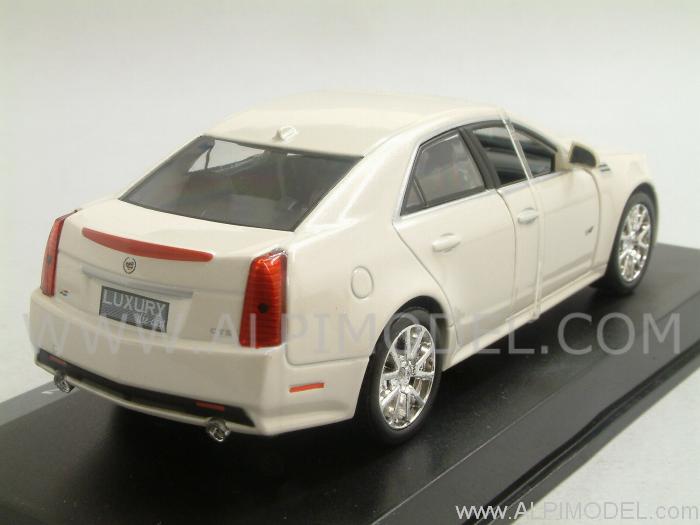 Cadillac CTS-V 2009 (White) - luxury