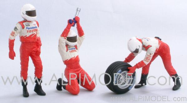 Toyota F1 Pit Stop front tire change set 2002 by minichamps