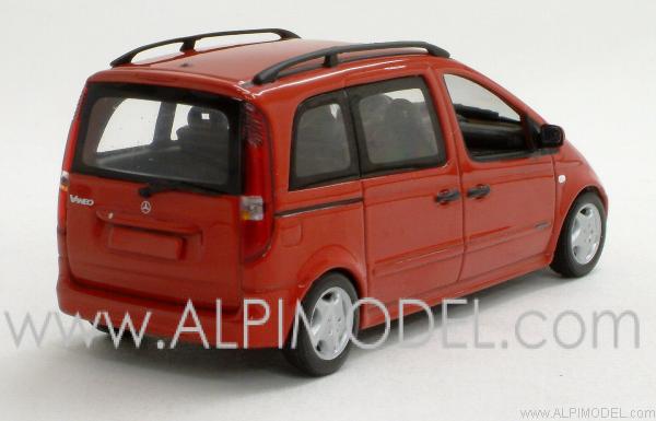 Mercedes Vaneo 2002 (Magma Red) - minichamps