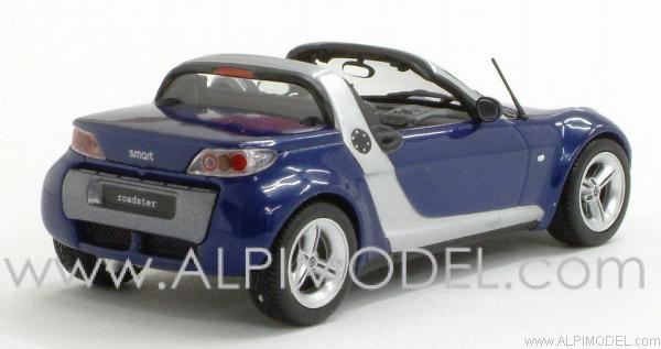 Smart Roadster 2002 Blue Metallic - minichamps
