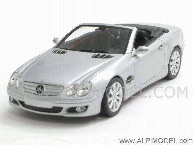 Mercedes SL Class 2007 (Iridium Silver) by minichamps