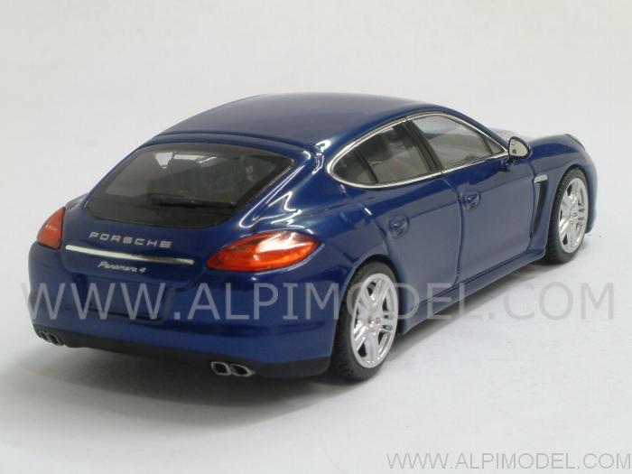 Porsche Panamera 4 2011 (Aqua Blue Metallic) - minichamps