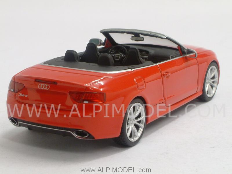 Audi RS5 Cabriolet 2012 (Misano Red Pearl Effect) - minichamps