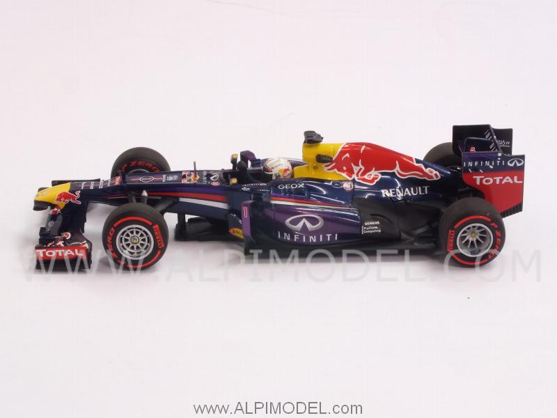 Red Bull RB9 Winner GP Bahrain 2013 World Champion Sebastian Vettel - minichamps