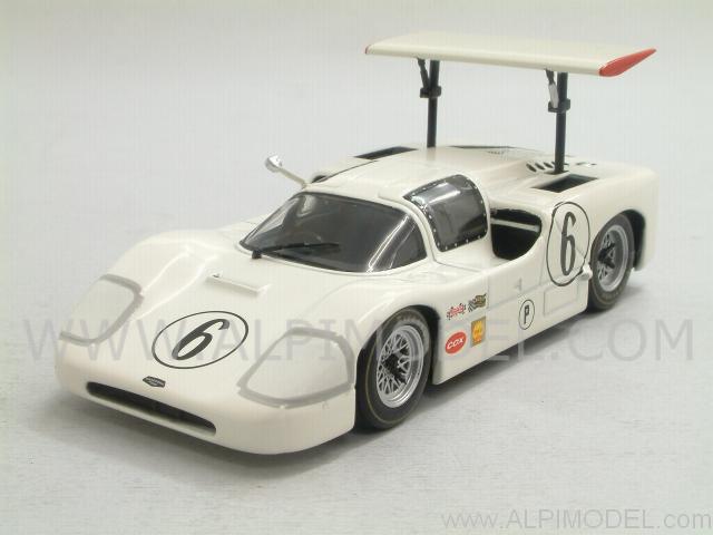 Chaparral 2F #6 12h Sebring 1967 Hall - Spence (Gift box) by minichamps