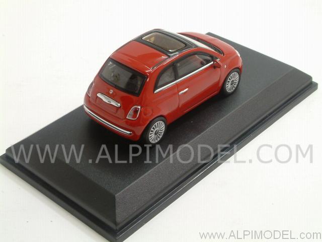 Fiat 500 2007 (Rosso Pasodoble)  (1/64 scale) - minichamps