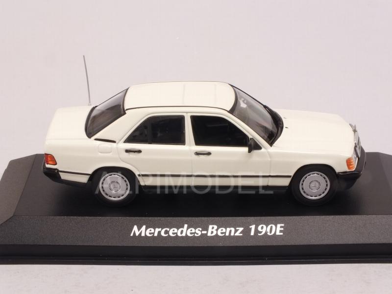 Mercedes 190E 1984 (White)  'Maxichamps' Edition - minichamps