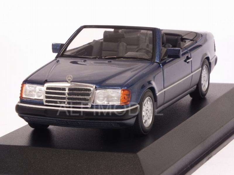 Mercedes 300 CE-24 Cabriolet 1991 (Blue Metallic) 'Maxichamps' Edition by minichamps