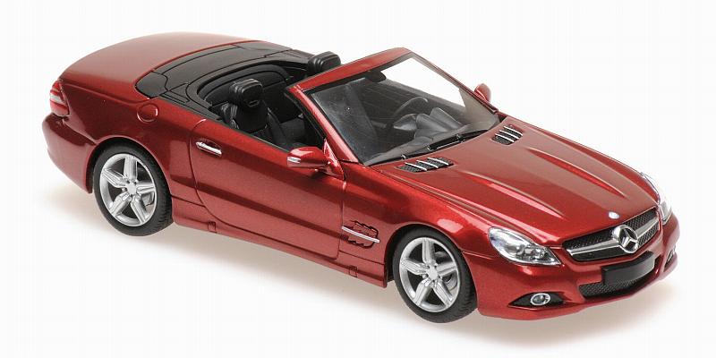 Mercedes SL-Class 2008 (Red Metallic)  'Maxichamps' Edition by minichamps