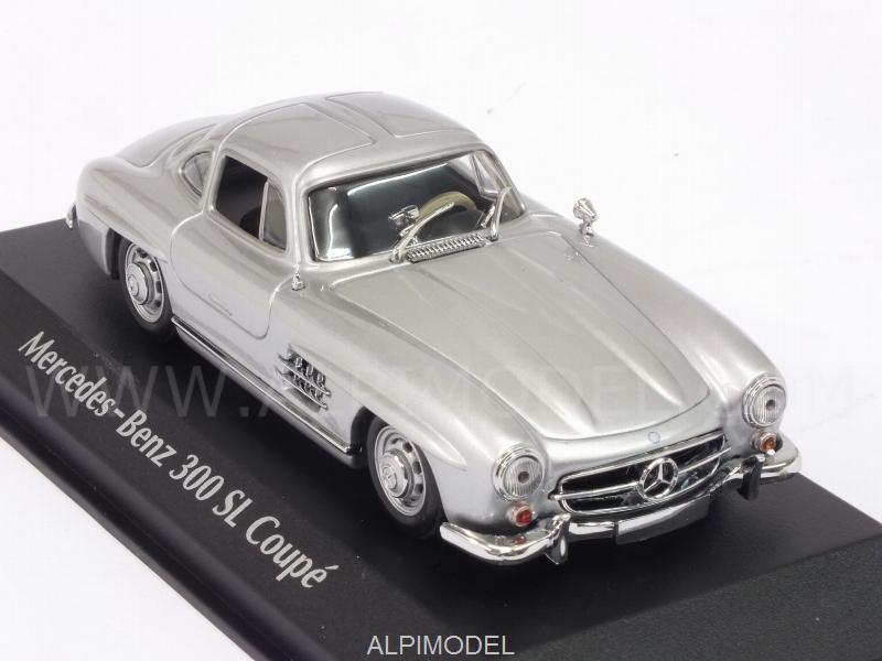 Mercedes 300 SL Coupe (W198iI) 1955 (Silver) 'Maxichamps' Edition - minichamps