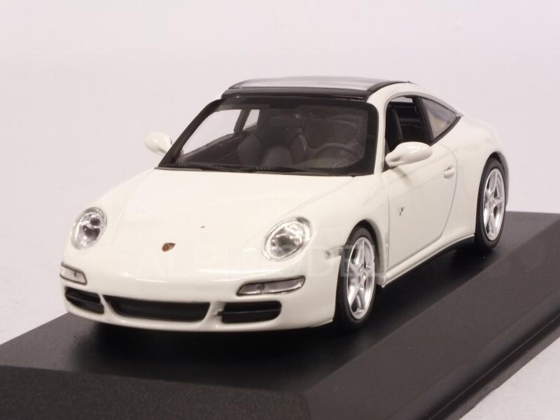 Porsche 911 Targa 2006 (White)  'Maxichamps' Edition by minichamps
