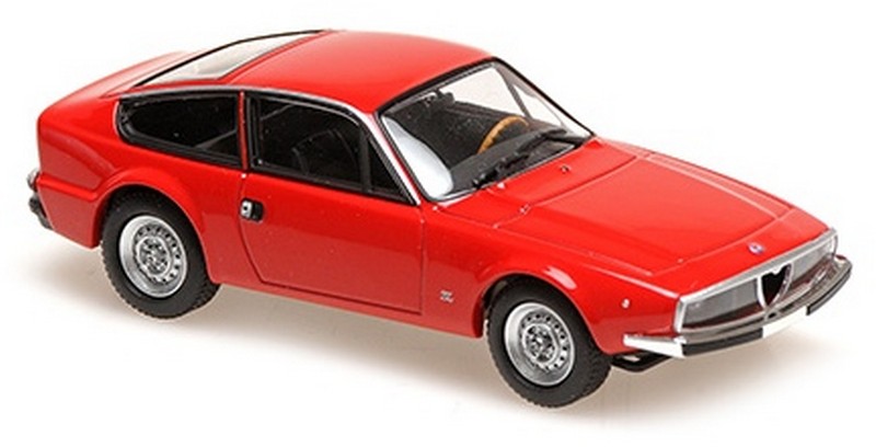 Alfa Romeo 1600 Junior Z 1972 (Red) 'Maxichamps' Edition by minichamps