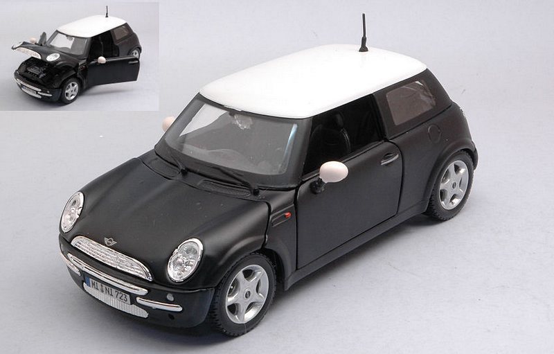 Mini Cooper 2006 (Black) by maisto