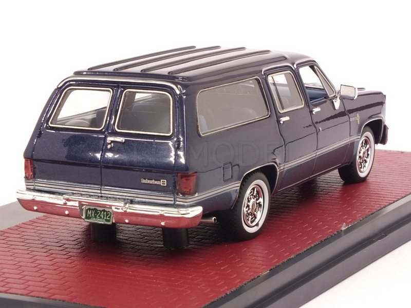 Chevrolet Suburban 1981 (Blue) - matrix-models