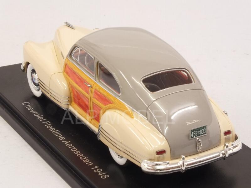 Chevrolet Fleetline Aerosedan 1948 (Beige/Woody) - neo