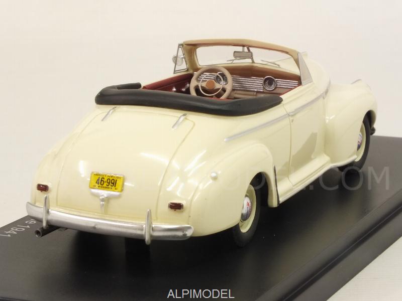 Chevrolet Special DeLuxe Convertible 1941 (Beige) - neo