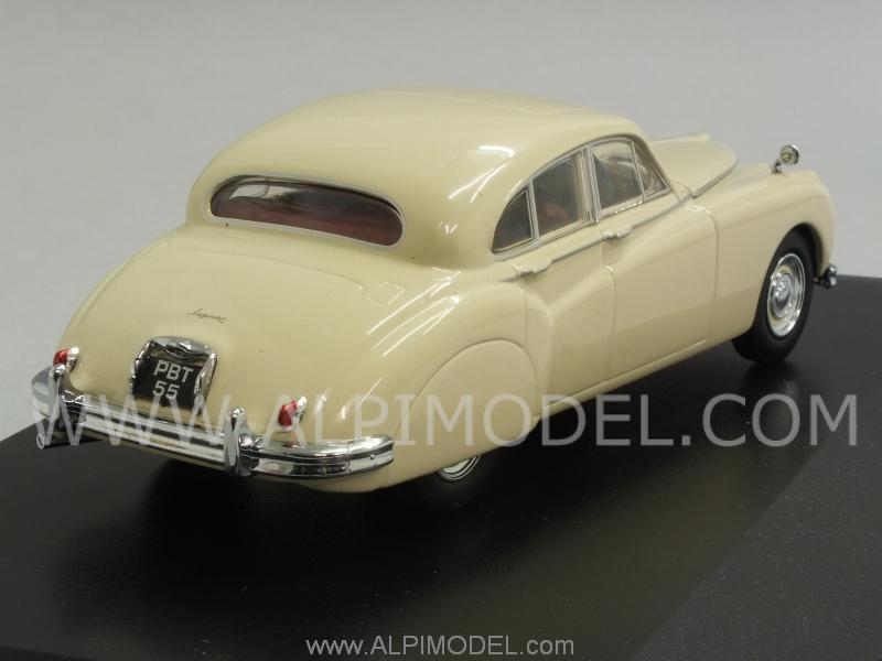 Jaguar MkVII M (Ivory) - oxford