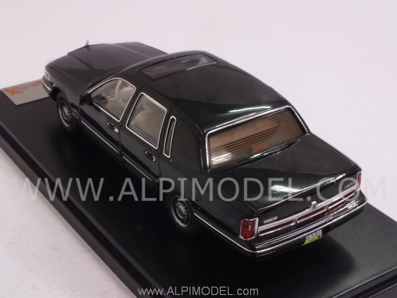 Lincoln Town Car 1996 (Black) - premium-x