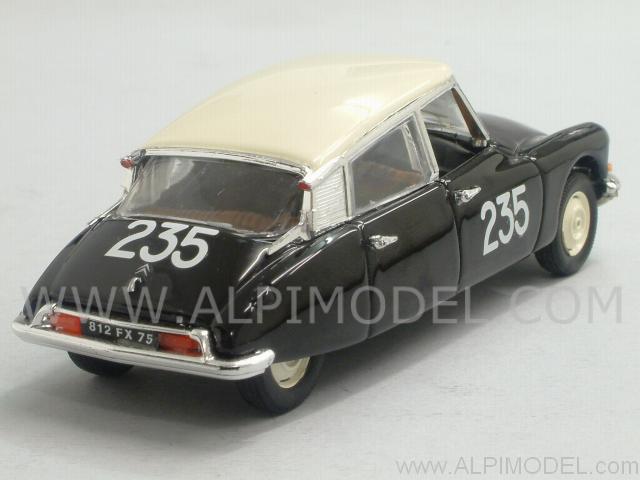 Citroen DS19 #235 Mille Miglia 1957 Renaud - Gordine - rio