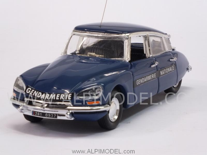 Citroen DS21 1972 Gendarmerie by rio