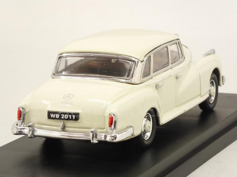 Mercedes 300L 1951  Adenauer (White) - rio