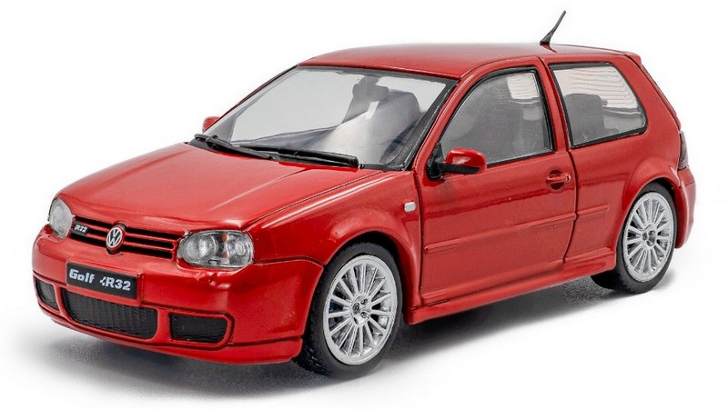 Volkswagen Golf Mk4 R32 2003 (Toronto Red) by solido