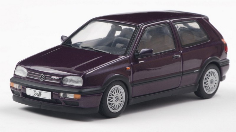Volkswagen Golf Mk3 VR6 1994 (Purple) by solido