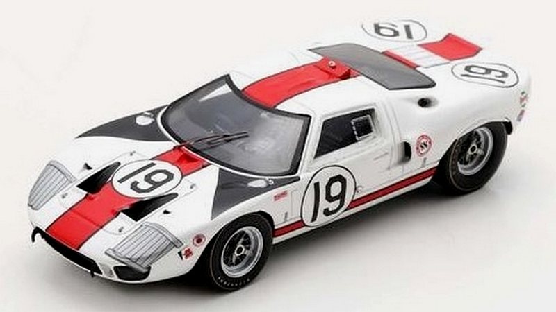 Ford GT40 #19 Sebring 1966 Scott  - Revson by spark-model