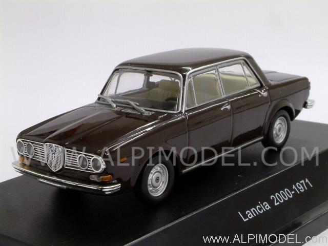 Lancia 2000 1971 (Marrone Parioli) by starline