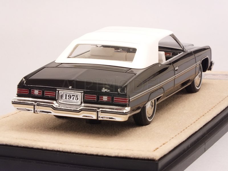 Chevrolet Caprice Convertible closed 1975 (Black) - stamp-models