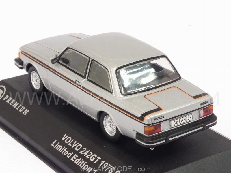 Volvo 242 GT 1978  (Silver) - triple-9-collection