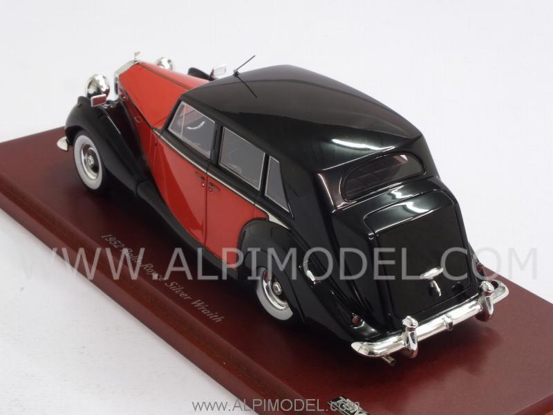 Rolls Royce Silver Wraith 1952 (Royal Red/Black) - true-scale-miniatures