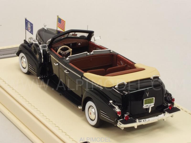 Cadillac Series 90 V16 Presidential Limousine Queen Mary 1938 - true-scale-miniatures