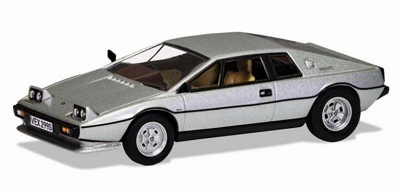 Lotus Esprit Series 1 Colin Chapman Car (Silver Diamond Metallic) by vanguards