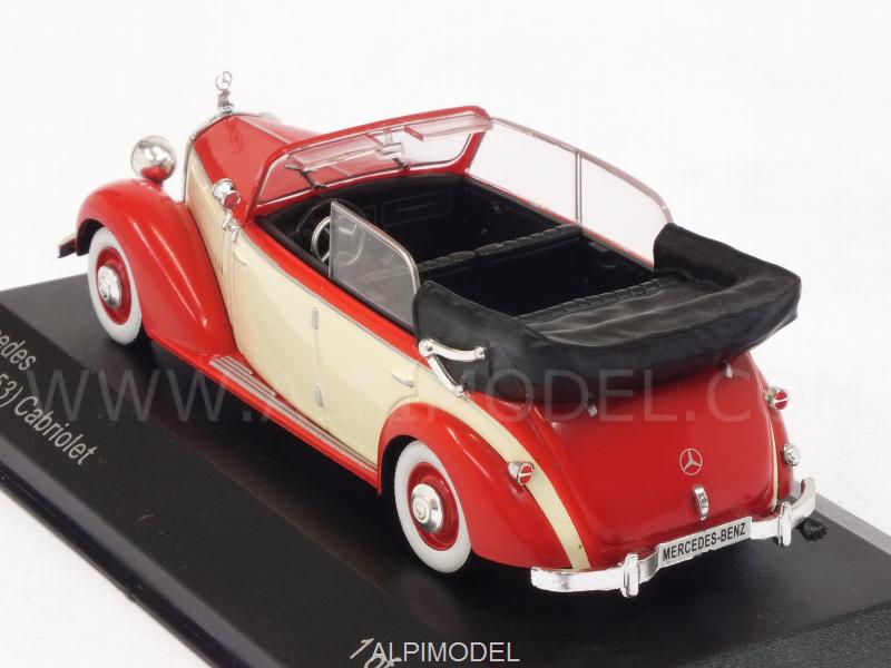 Mercedes 230 (W153) Cabriolet (Red/Light Beige) - whitebox