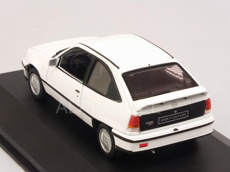 Opel Kadett GSi (White) - whitebox