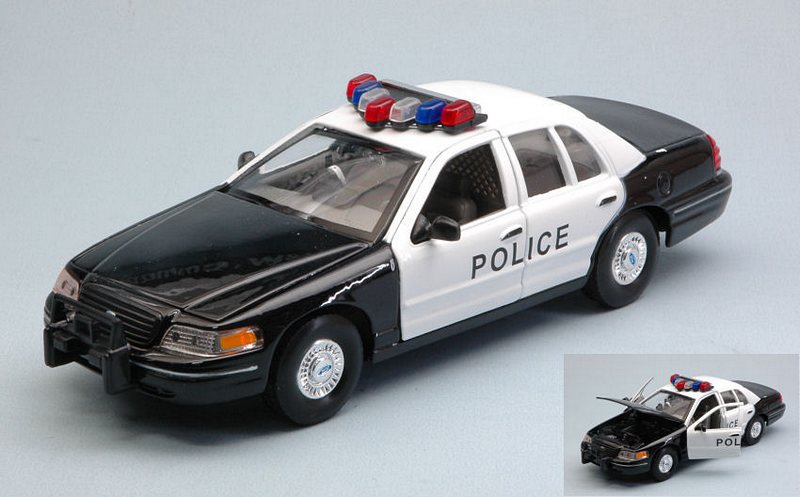 Ford Crown Victoria Police by welly
