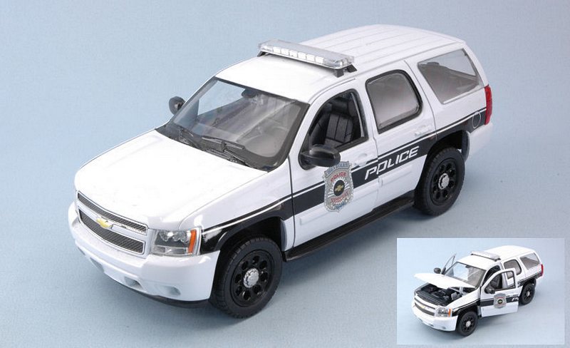 Chevrolet Tahoe Police Vehicle by welly