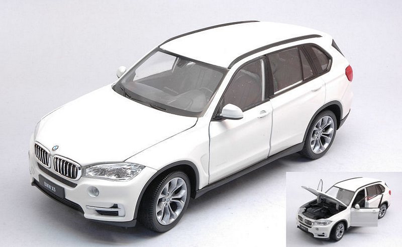 BMW X5 (White) by welly